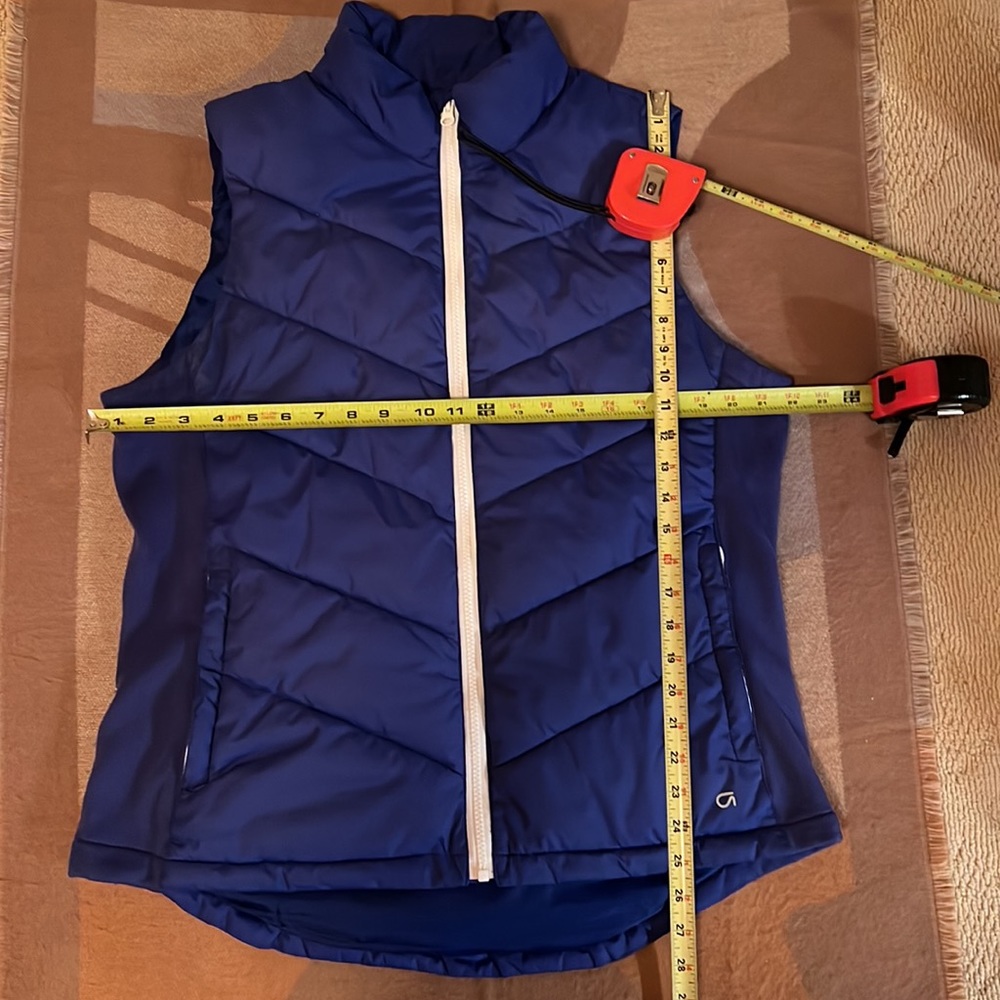 High-Lo Gap Blue Vest, zip pockets, XL - Picture 13 of 14